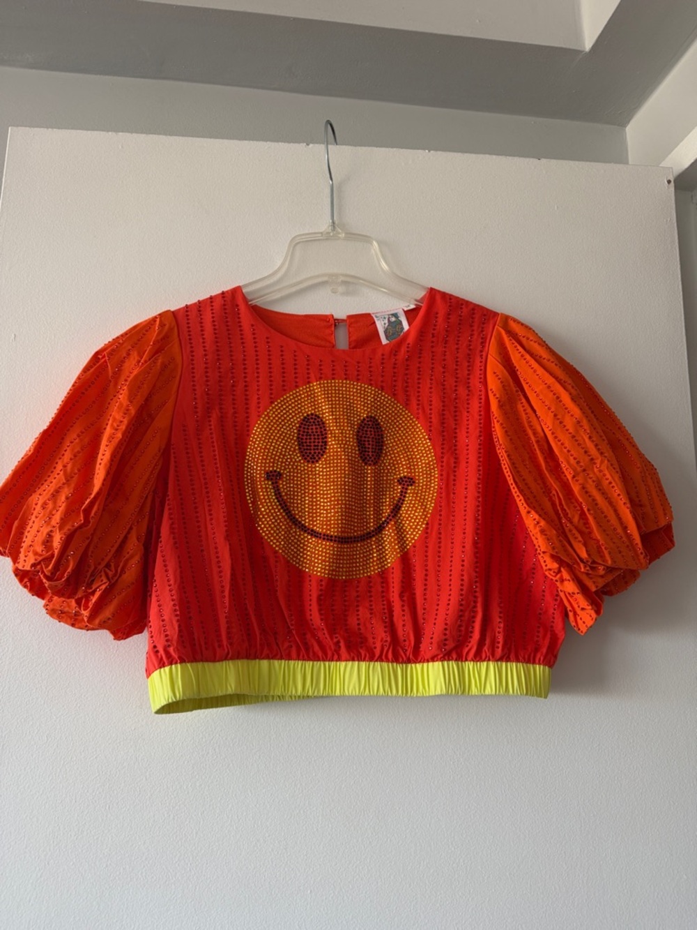 Queen of Sparkles Orange Smiley Face Rhinestone Crop Top - Size Medium GUC